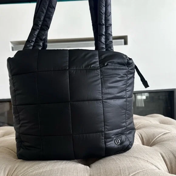 Lululemon Quilted Tote Bag - Picture 1 of 11